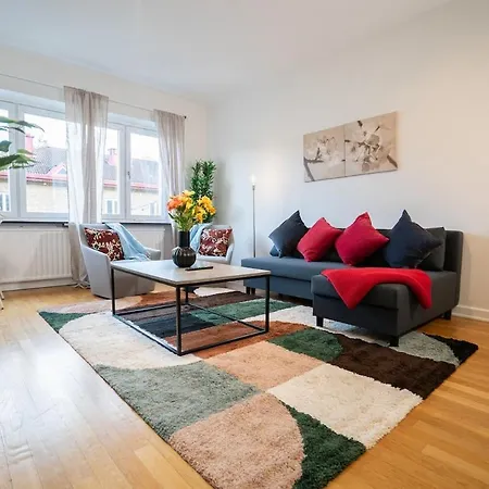 شقة Large 2br - Scandinavian Design - Balcony