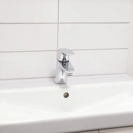 Warm Modern In The Heart Of Linne & Haga Апартаменты *