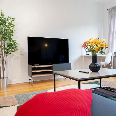 شقة Large 2br - Scandinavian Design - Balcony *