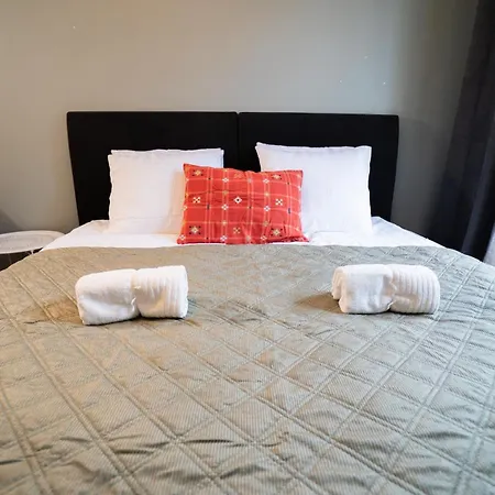 Apartment Large 2br - Scandinavian Design - Balcony *