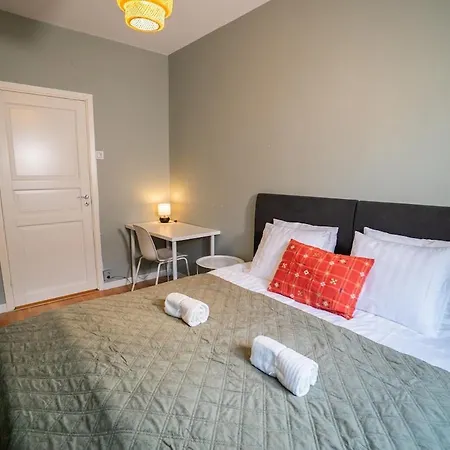 Large 2br - Scandinavian Design - Balcony *