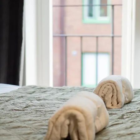 Large 2br - Scandinavian Design - Balcony * Gotemburgo