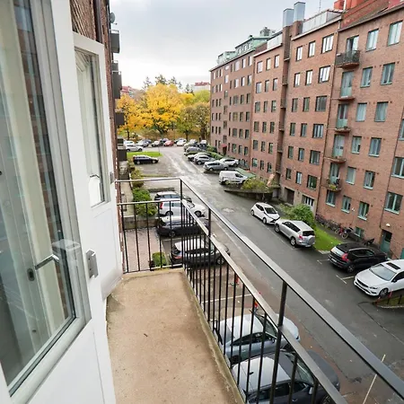 Large 2br - Scandinavian Design - Balcony Γκέτεμποργκ