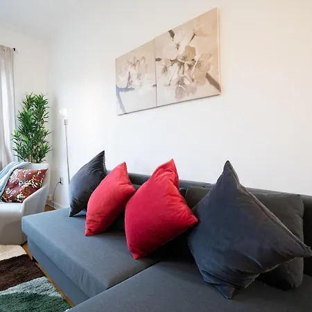 Large 2br - Scandinavian Design - Balcony * Gothenburg