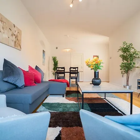 شقة Large 2br - Scandinavian Design - Balcony غوتنبرغ