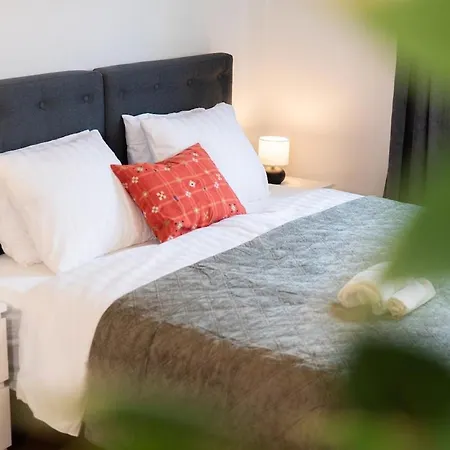 Large 2br - Scandinavian Design - Balcony Apartamento *