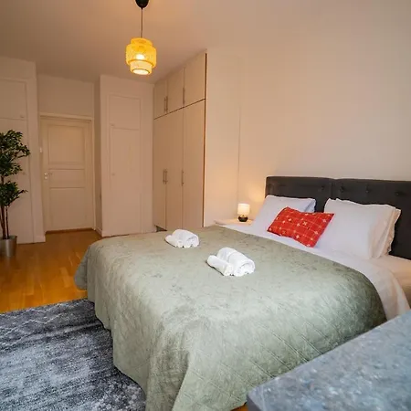 Large 2br - Scandinavian Design - Balcony Apartamento *