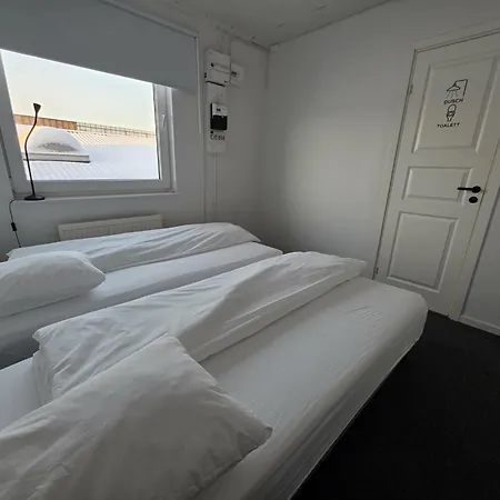 Office بيت شباب *