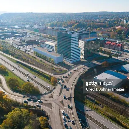 One Large With 3 Single Beds Konukevi *