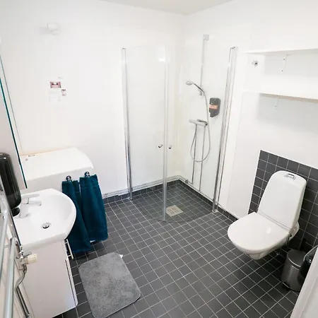 Fully Equipped In Prime Linne And Haga Apartment *