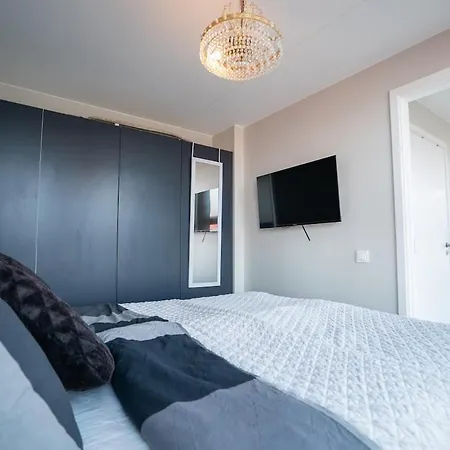 Floor With Rooftop, 1br In Great Location Apartament Göteborg