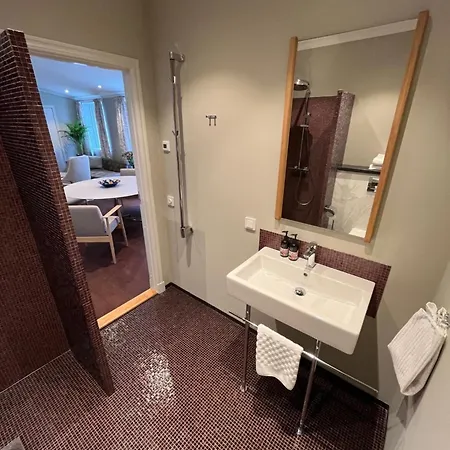 Da Hotel apartamentowy 3*