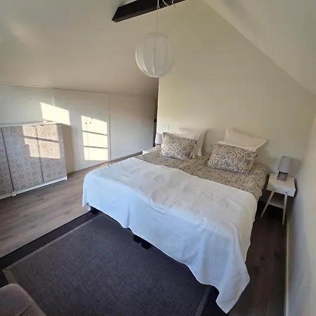 The Little House By The Paddock - Only For Non Smokers Tatil Evi