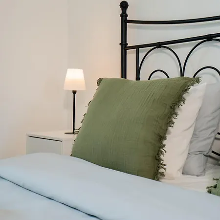 Apartamento Chic 1br Center Sleeps 4 Braemaregarden Gotemburgo