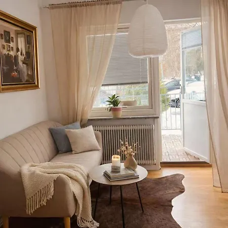 Séjour chez l'habitant Haha Familjesol Cozy 2 Bedroom Family With Private Kitchen Balcony And Free Parking *