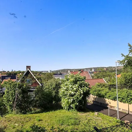 Lejlighed 3Br • 6 Beds • Workers • Krokslaett • All-Inc •