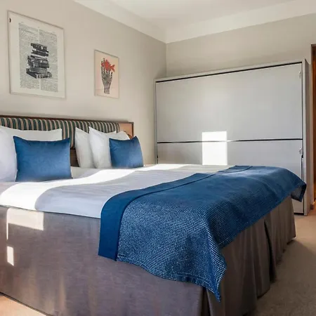 Quality The Book Hotel 4*