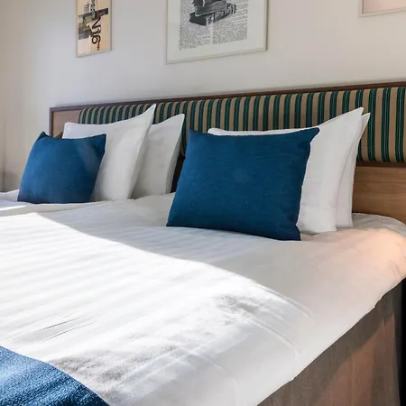 Quality The Book Hotel