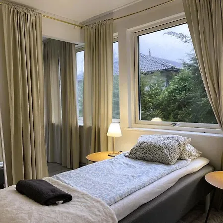 Workers - 4br - 8 Beds - Tv In Every - Parking * 哥德堡