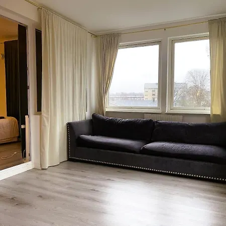 Workers - 4br - 8 Beds - Tv In Every - Parking Semesterbostad Göteborg
