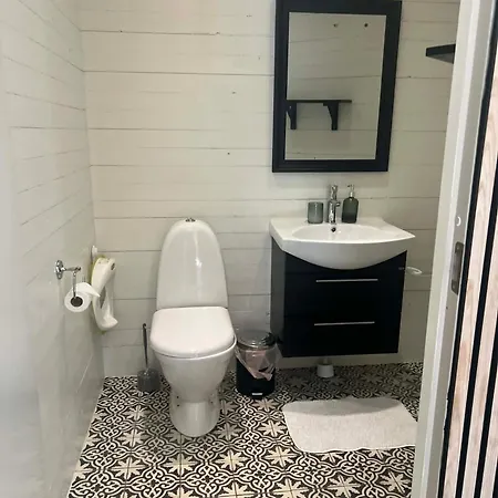 The Scandic Luxe - Landvetter Airport Villa