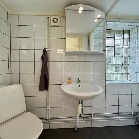 Workers - 3 Bedroom - 6 Beds - Free Parking Ferienhaus Göteborg