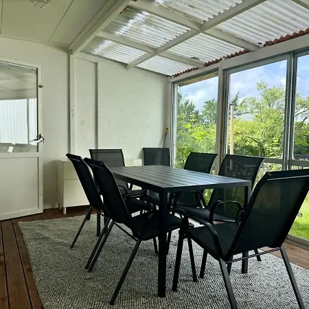 Hébergement de vacances Workers - 2 Bath - 9 Beds - Parking