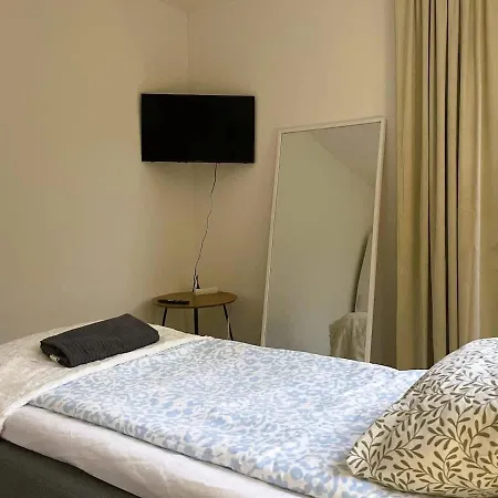 度假居 Workers - 4br - 8 Beds - Tv In Every - Parking 哥德堡