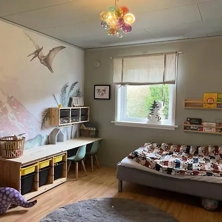 Villa The Scandic Luxe - Landvetter Airport *