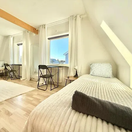 Workers Big - 5 Br - 2 Bath - Volvo Casa vacanze
