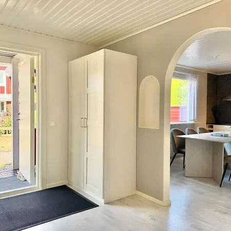 Workers - 8 Beds - 4 Bedroom - 2 Bath Semesterbostad Göteborg