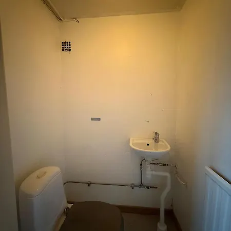3 Beds - 3 Br - For Workers - Volvo - Parking Casa vacanze *