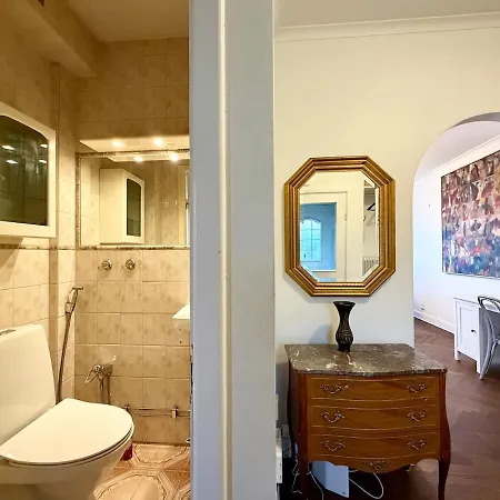 Holiday home 6 Beds - 4 Bedroom - For Workers - Volvo - Parking Gothenburg