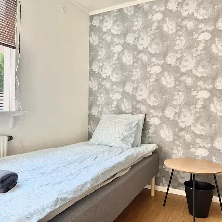 Workers - 8 Beds - 4 Bedroom - 2 Bath Semesterbostad