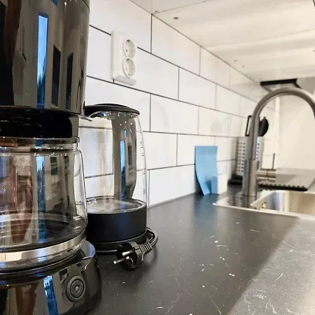 Premium Workers - 3 Beds - Volvo - Parking * Gothenburg