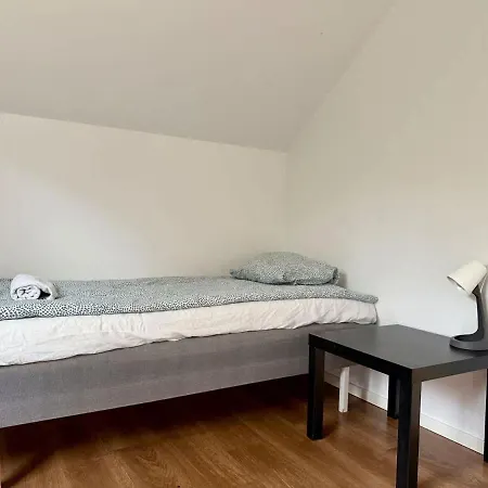 Workers - 4 Beds - Near Volvo - Parking Gothenburg