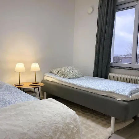 Holiday home Workers - 4br - 8 Beds - Tv In Every - Parking