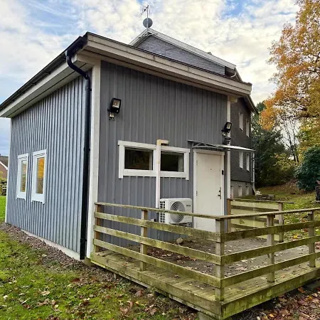 Workers - 2 Beds - Free Parking -volvo Holiday home *