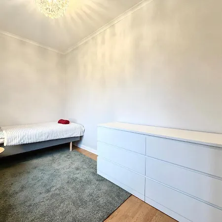 3 Beds - 3 Br - For Workers - Volvo - Parking Casa vacanze *