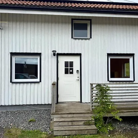 Workers - 4 Beds - Near Volvo - Parking Gothenburg