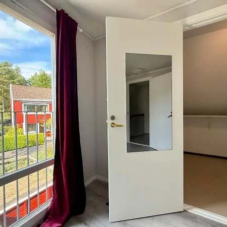 Дом отдыха Workers - 8 Beds - 4 Bedroom - 2 Bath *