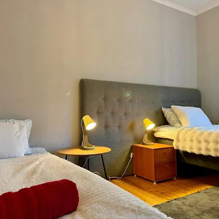 Casa vacanze 3 Beds - 3 Br - For Workers - Volvo - Parking *