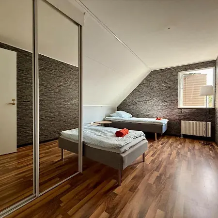 Workers - 8 Beds - 4 Bedroom - 2 Bath Göteborg