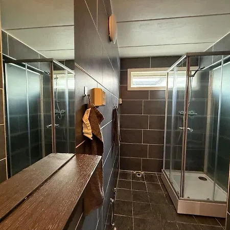 Workers - 2 Bath - 9 Beds - Parking Ferienhaus *
