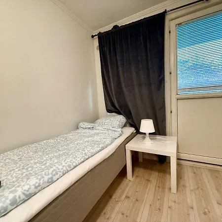 Workers - 5br - 2 Bath - Near *
