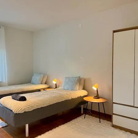 펜션 Workers Big - 5 Bedroom - 2 Bath - Volvo