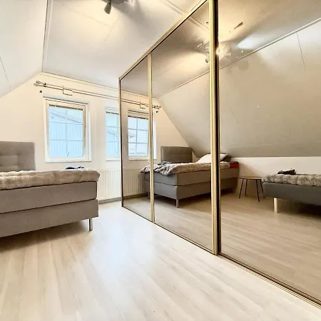 Feriehus Workers - 7 Bedroom - 15 Beds - 3 Bath *