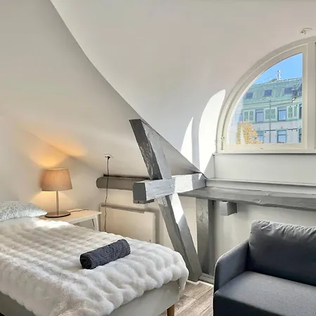 Workers Hq • 7br • 16 Beds • Center Gotemburgo