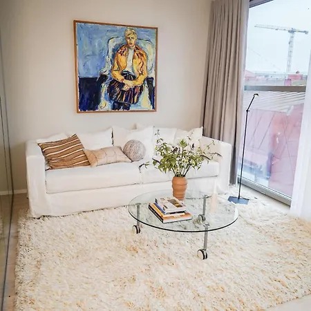 Thoughtfully Fine Designed 1br In Prime Location Göteborg