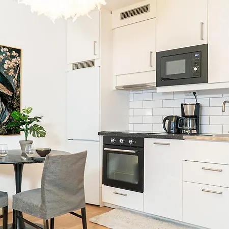 Convenient Duplex In With Privacy & Comfort